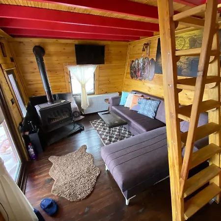 Jakuzili Hobbit House, Essiz Gol Manzarali * Sapanca